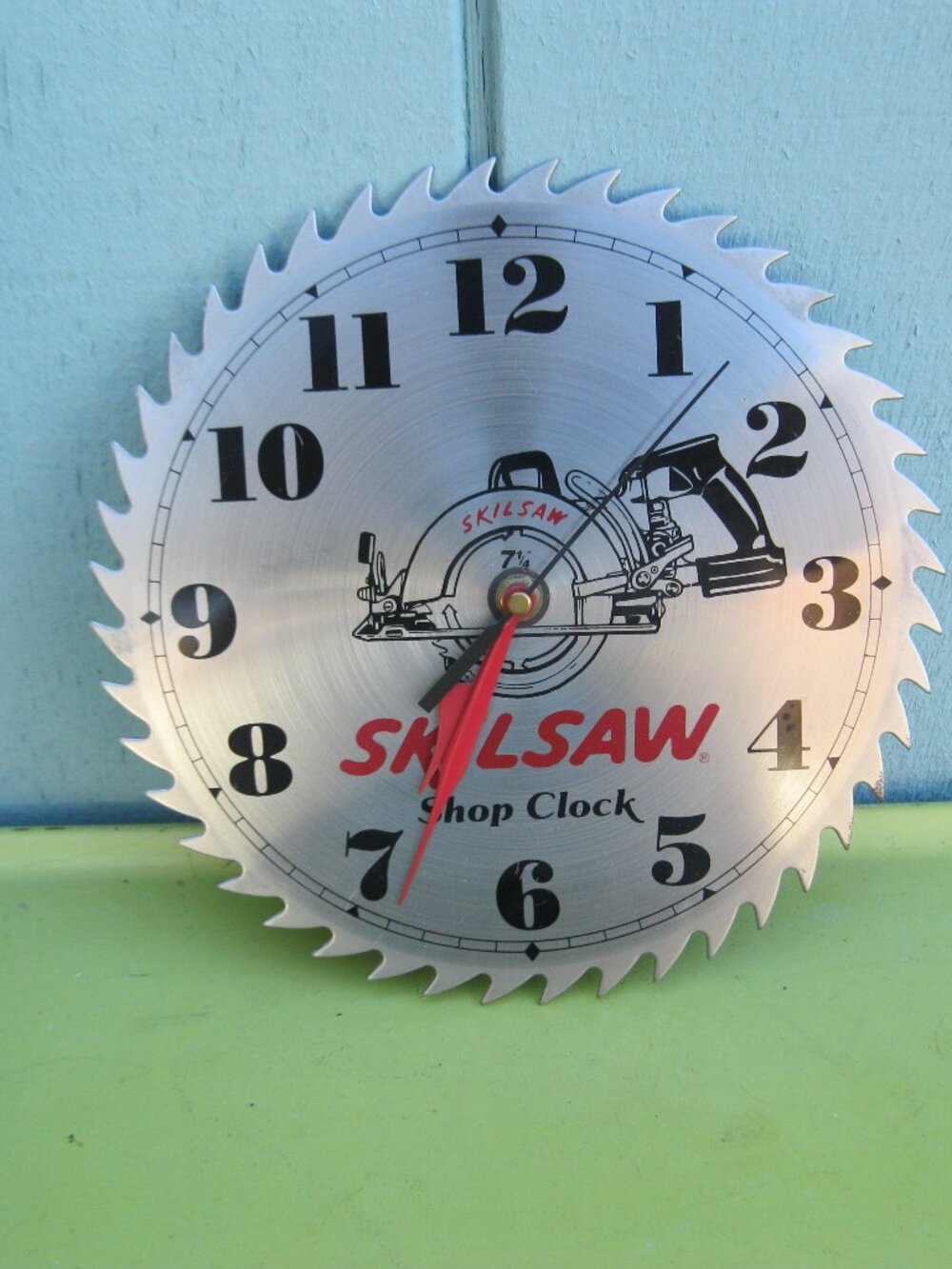 Skilsaw Shop Clock
